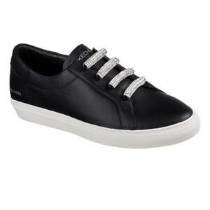 Sketchers Black Vaso-Fideos Leather Sneaker
